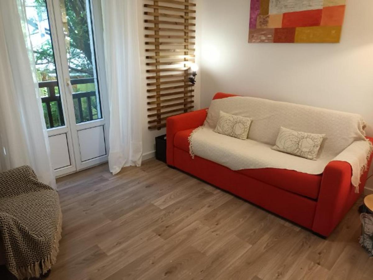 Appartement T2 Renove, Centre-Ville Hendaye, Proche Baie, Sans Ascenseur, Balcon, Calme, Wifi Non Inclus - Fr-1-239-850 Exterior photo